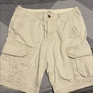 Men’s Hollister cargo shorts